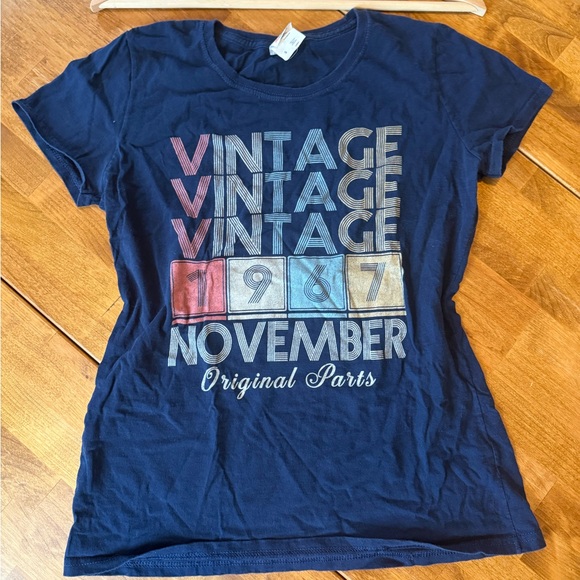 Fruit of the Loom Navy Blue Graphic Women's Tee - Picture 1 of 2